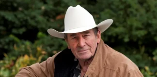 Folk legend Ian Tyson, dies at 89