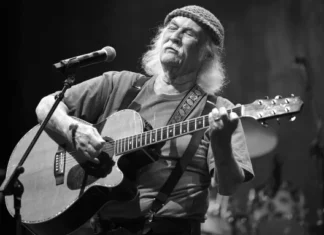 David Crosby, Byrds and Crosby, Stills & Nash Co-Founder, Dies at 81 (Update)