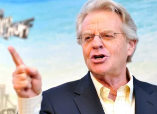 Jerry Springer, Host of Rowdy and Controversial Daytime Talk Show, Dies at 79
