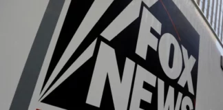 CRTC considering banning Fox News from Canadian cable packages