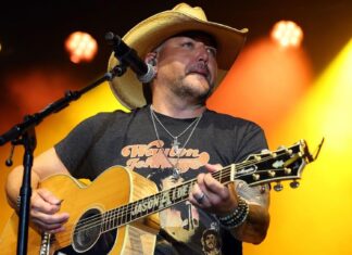 Country megastar Jason Aldean just released song TORCHING radical left