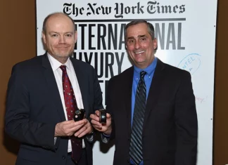 CNN Hires Ex-New York Times Chief As New CEO