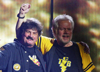 Burton Cummings and Randy Bachman file lawsuit against the band currently using the moniker on tour.