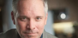 Veteran broadcaster Scott Fee returns to anchor CHEK’s weekend newscast