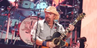 Country singer-songwriter Toby Keith dies at 62