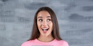 Study: US Women Still Love Their AM/FM Over Spotify and Netflix