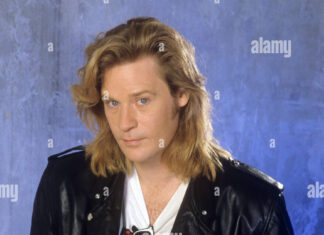 Daryl Hall ends concert early due to COVID