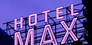 Tuesday in Broadcast History .. October 15th