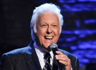 Jack Jones, “Love Boat” theme song crooner and Grammy winner, dies at 86
