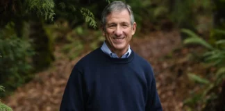 Seattle broadcasting sports icon Tony Ventrella dead at 80